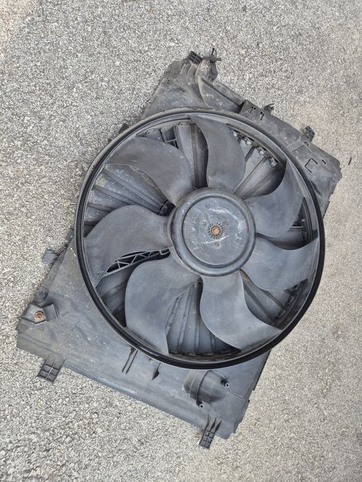 Охладителна перка Мерцедес ОМ651 2.2 2.5 cdi Mercedes E C class