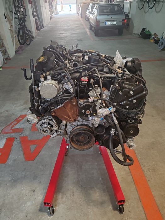 Motor range ROVER Vogue 4.4 V8   2014