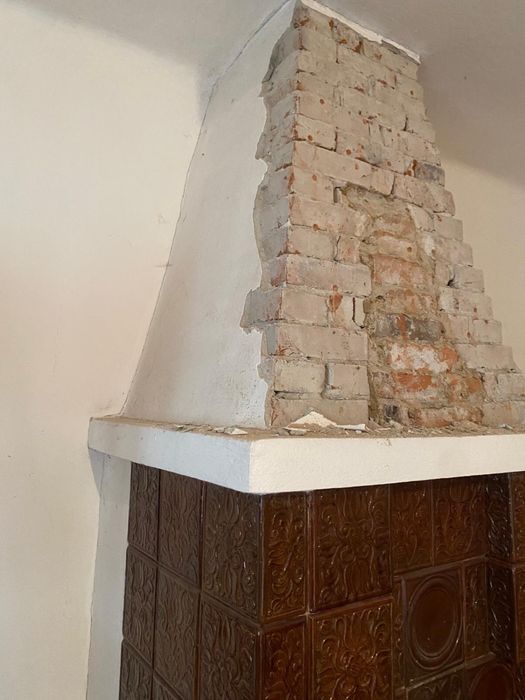 Sobă de teracotă demontată