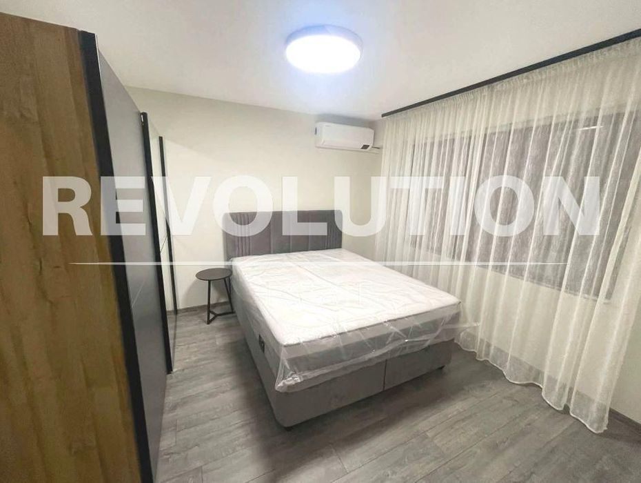 Дава се под наем Тристаен апартамент в Варна, Цветен квартал - 90 кв.м за 750 € - Снимка #3