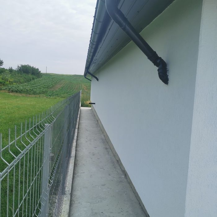 Vând sau închiriez cladire