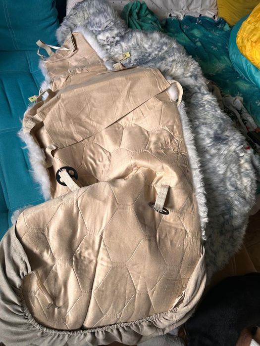 Продам чехлы зимние универсальные