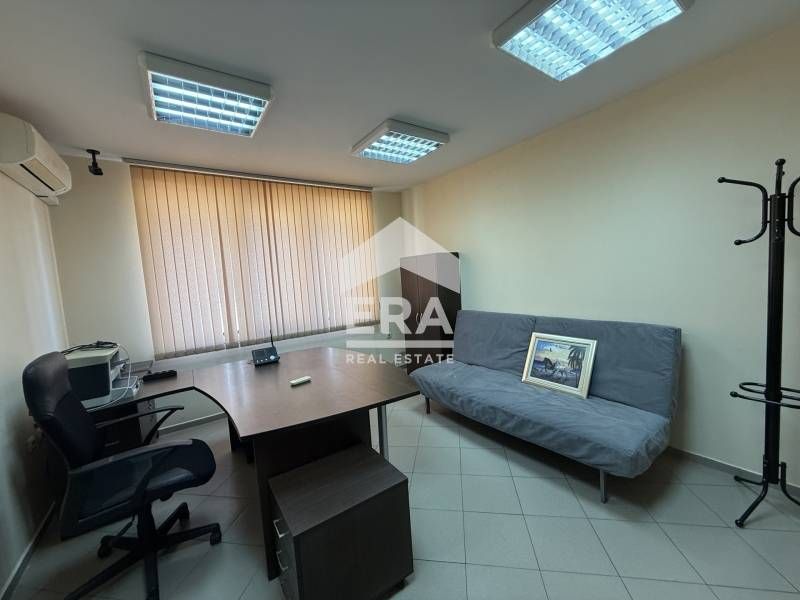 Продава се Офис в Варна, Център - 62 кв.м за 942 €/кв.м - Снимка #1
