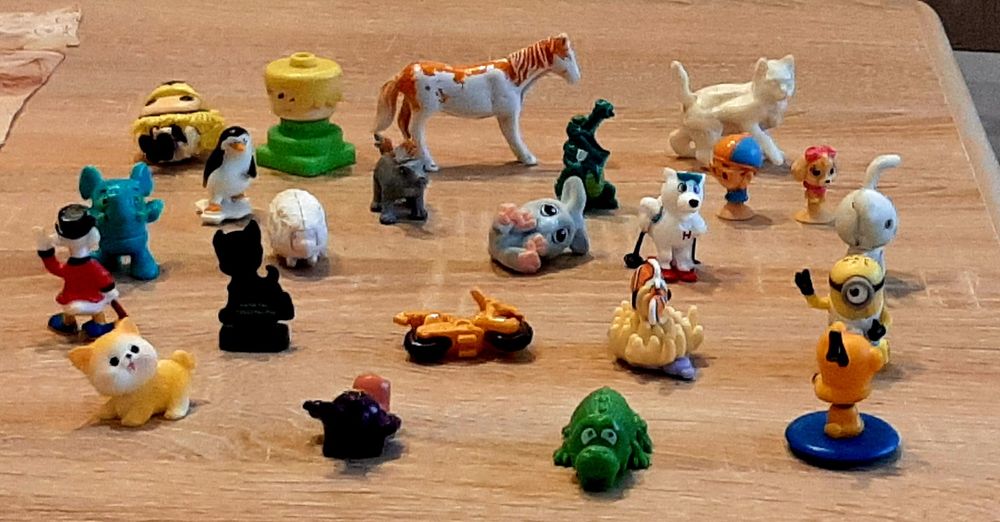 Мини играчки от яйцакрасива блузка-слонче,ръчно плетиво до3год,