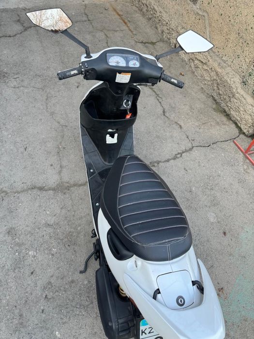 Мопед скутер продам