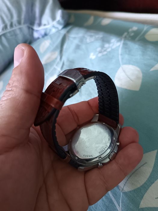 Fossil soat holati yahshi