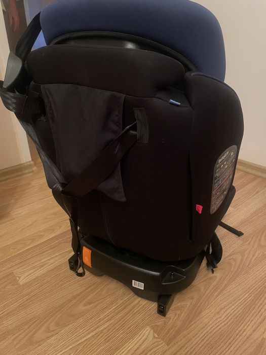 Продам детское автомобильное кресло