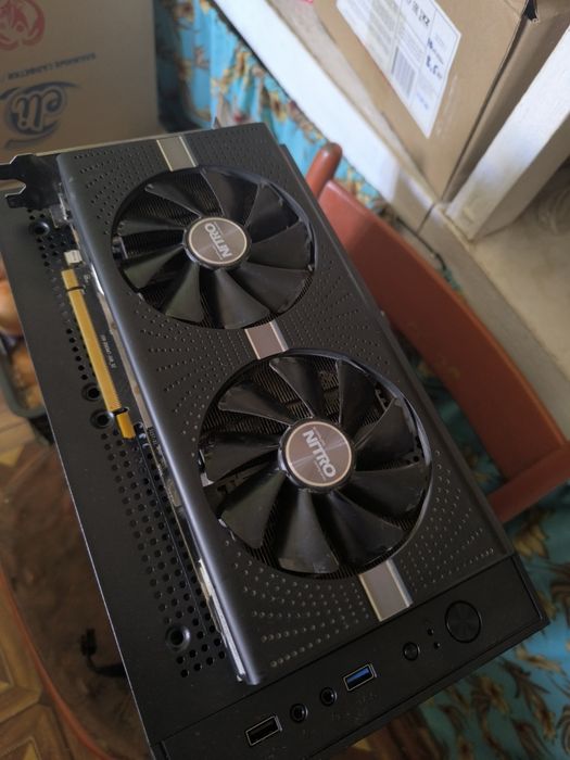 Продам видеокарту Sapphire nitro Rx 580 8gb