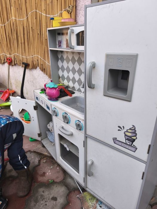 Кухня детская деревянная