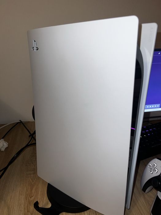Ps5 digital 1 T cu cont