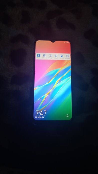 Продам телефон  TECNO SPARK 4