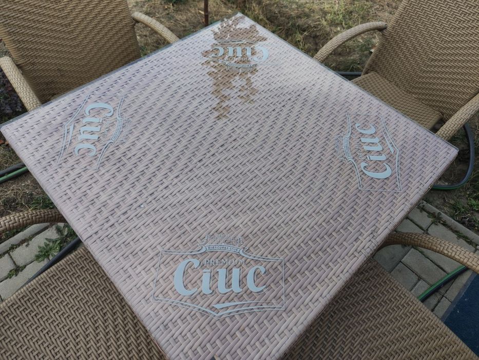 Set masa cu 4 scaune gradina