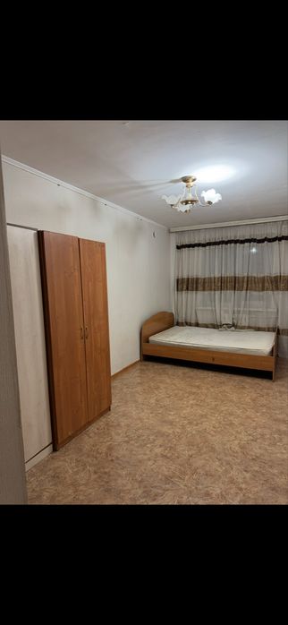 Продам кровать 2 спальнюю с матрасом