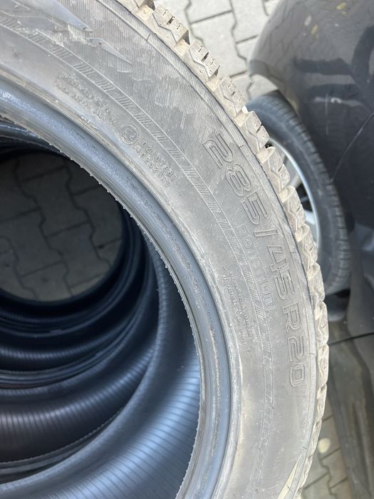 Гуми Nokian wr suv 4 285/45/20