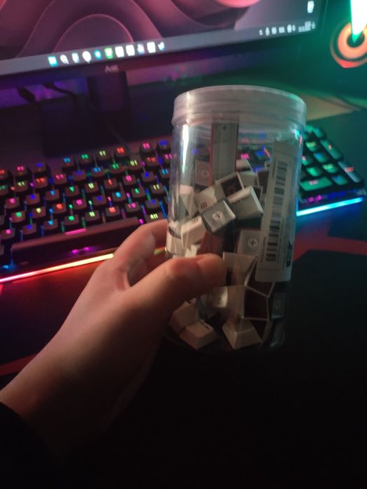 Калпачков для механичких клавиатур