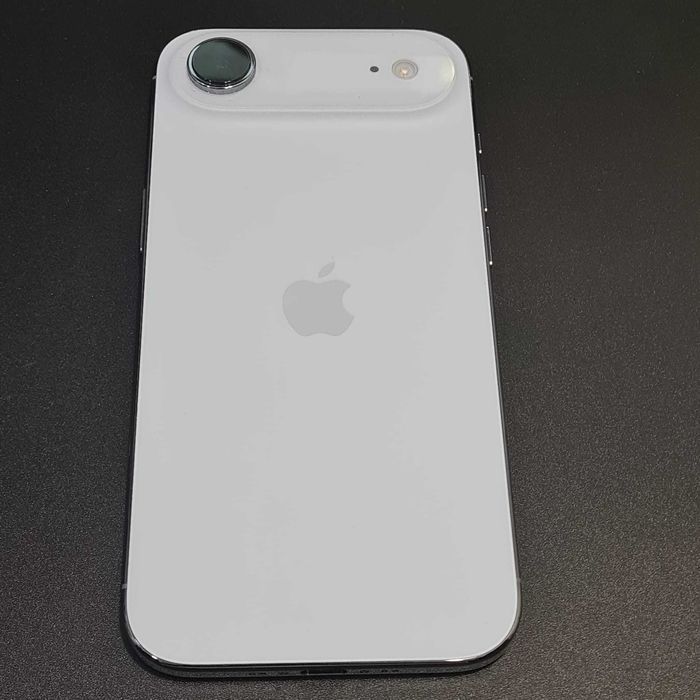 HOPE AMANET P8 Iphone Air 256 Gb 100 Baterie 154 Cicluri