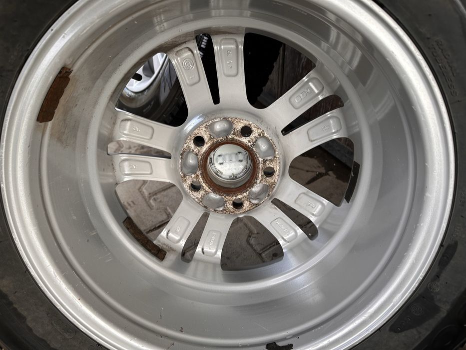 Roti/Jante IARNA R16 Audi Q3 5x112 215 65 R16 Hankook 7mm