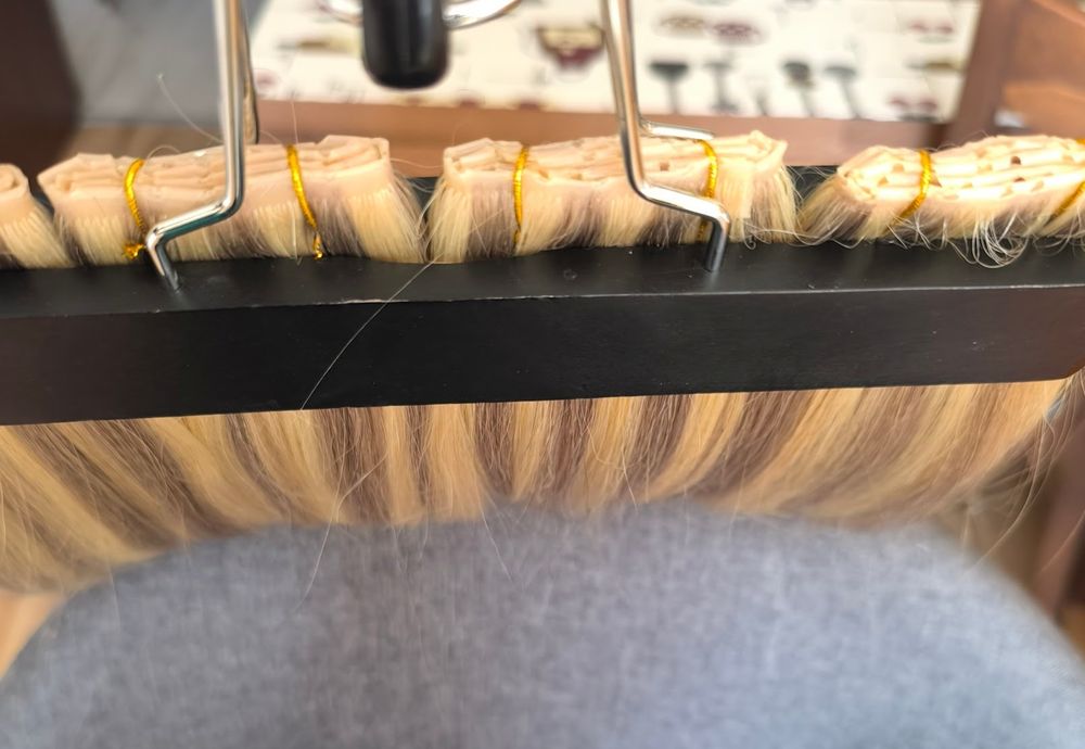 Butterfly Weft-най новия метод за удължаване на коса.Метода се базира