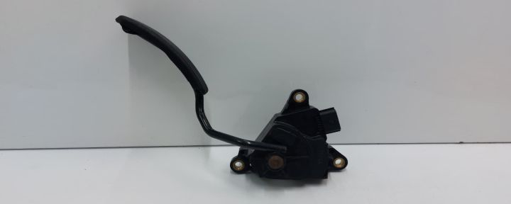 Pedala Acceleratie  8200153268 Renault Megane a 2-a generatie