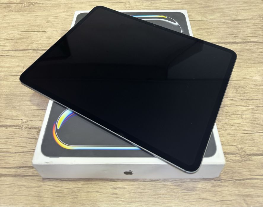 Prodam Ipad Pro M4 13 256GB wi-fi E sim