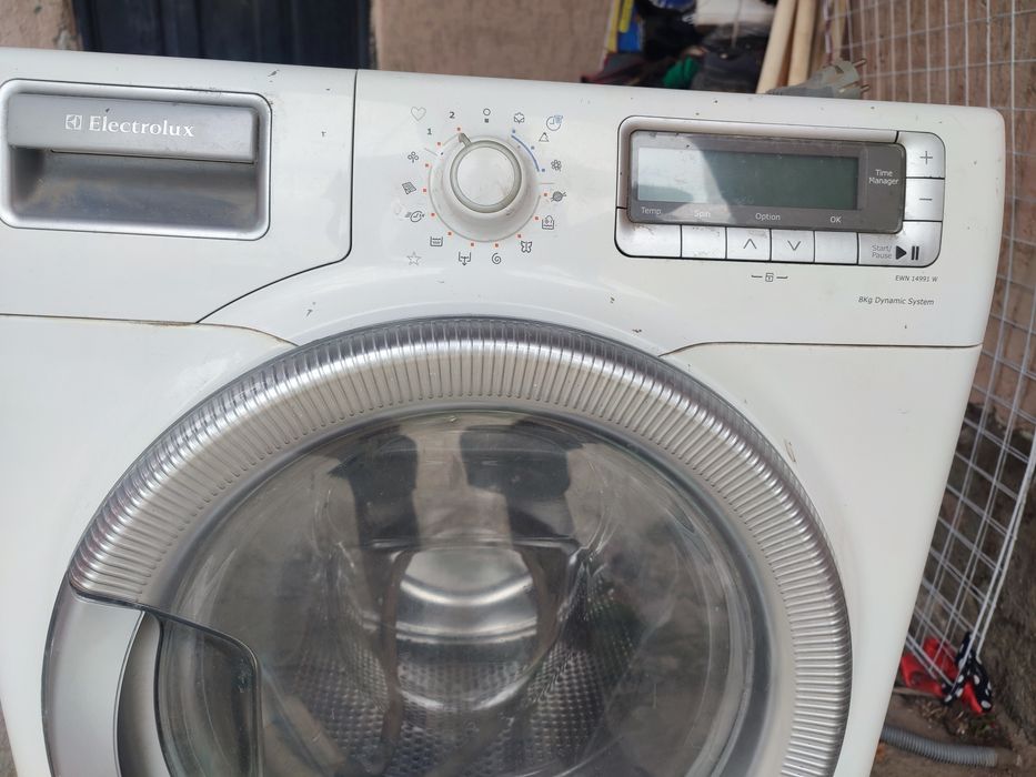 INSTGHTС . Стиральные машина.