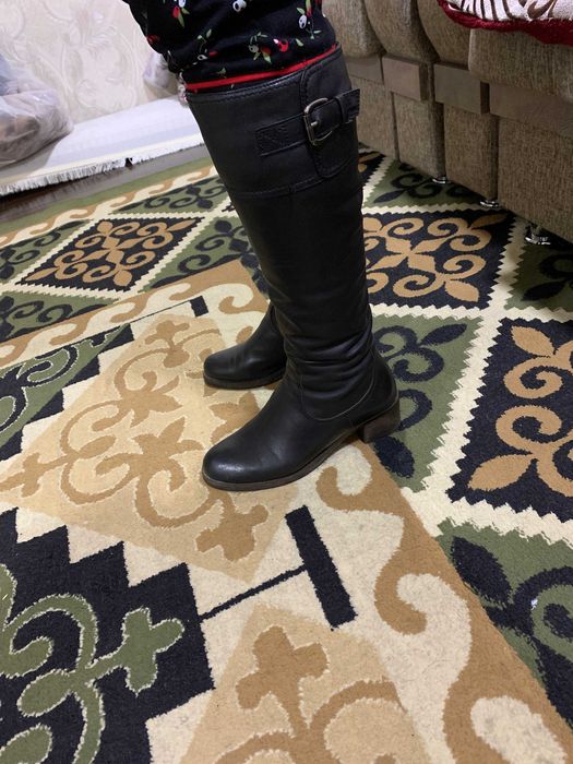 продам сапоги женсие