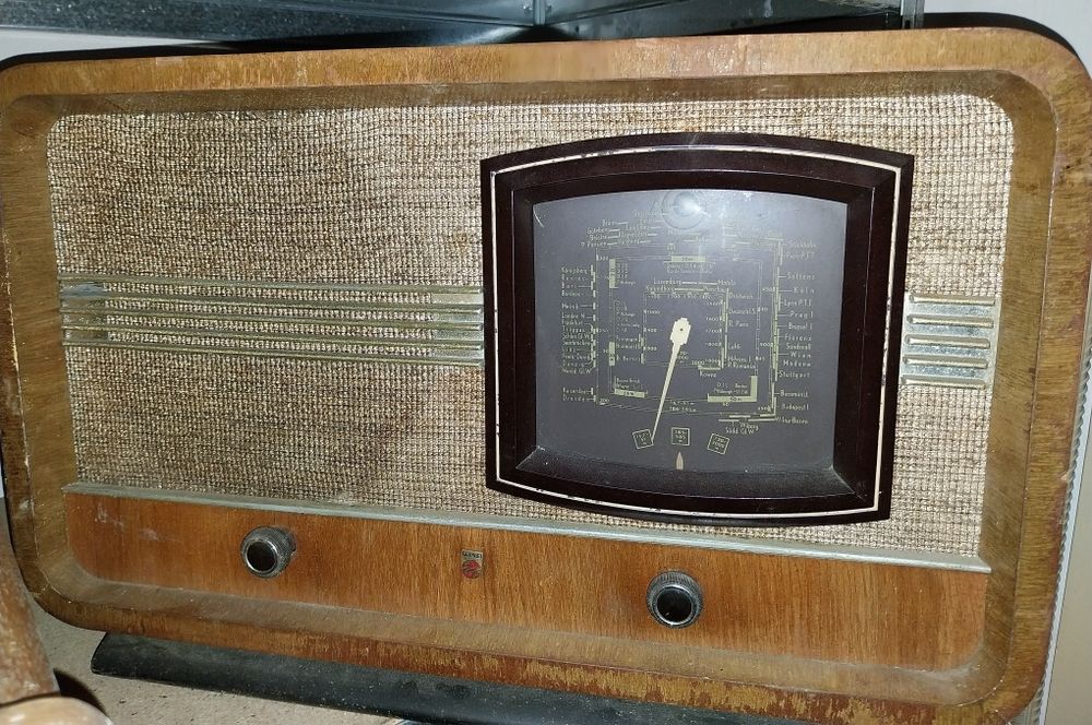 Aparate radio vechi unice vintage unele functionale! Urmeaza-ti visul!