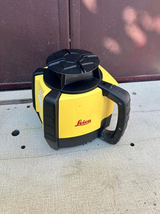 Nivela laser Leica Rugby 610