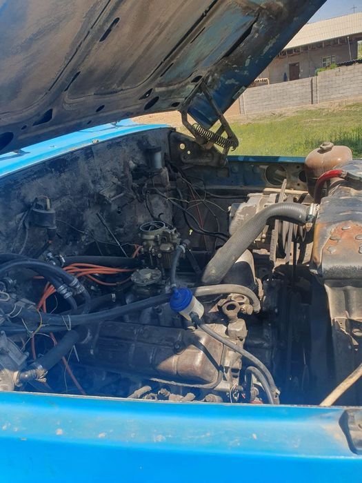 1991 yili Zil karopka zil razdatka bor 
3ta yoqilgiga yuradi