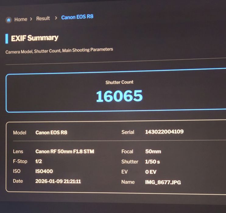 Body Canon R8 full frame