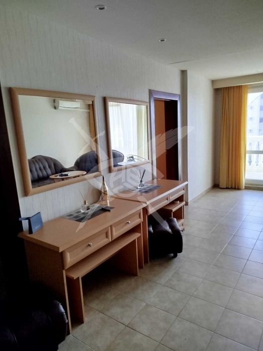 Продава се Тристаен апартамент в к.к. Слънчев бряг - 126 кв.м за 442 €/кв.м - Снимка #1