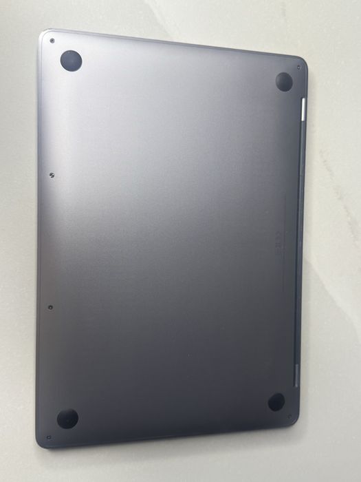 MacBook Pro 13” 2017