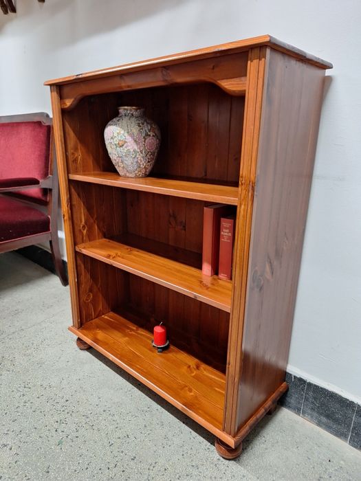 Винтидж библиотека от масивна дървесина