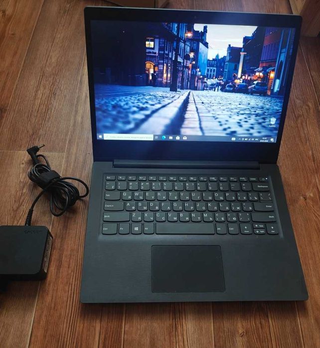 продам ноутбук Lenovo 14