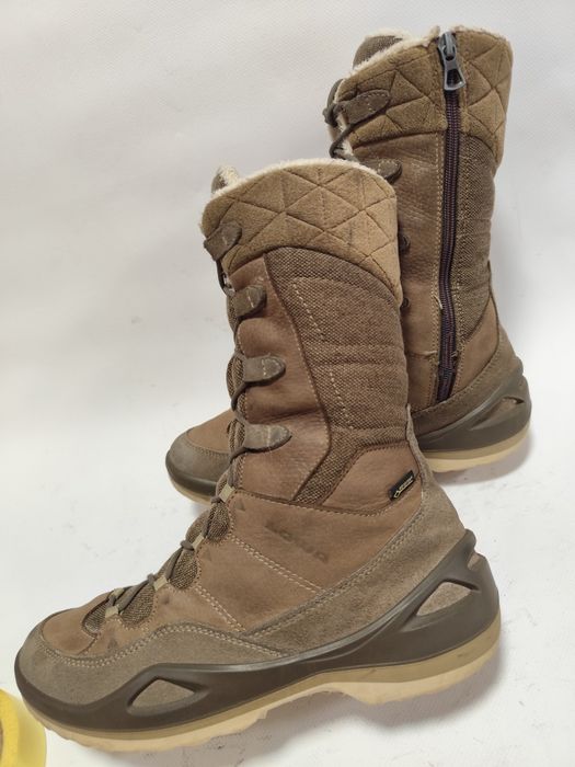 41 Lowa Alba Ghete/Bocanci trekking Goretex LO1265 - 265 lei