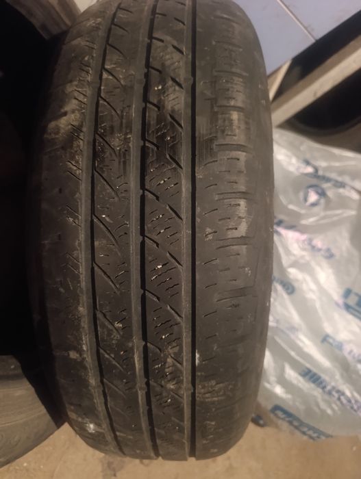 Продам шины 215/60/17