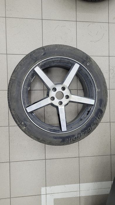 Продаю колеса в сборе Bridgestone