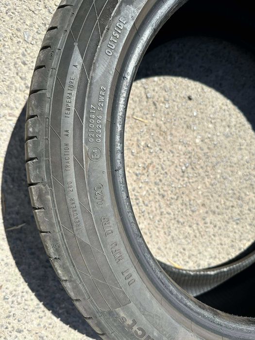 Летни гуми Continental 235/45 R 18