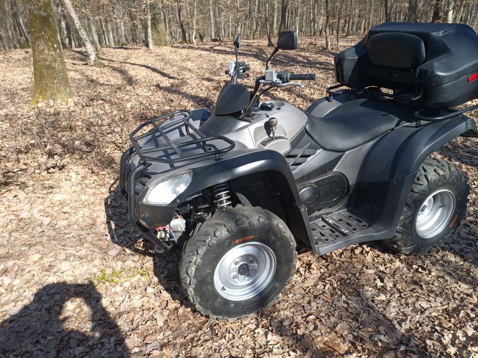 Vând ATV kimko 500
