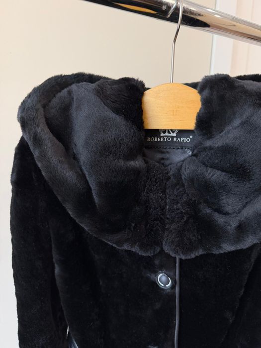 Шуба мутоновая черная