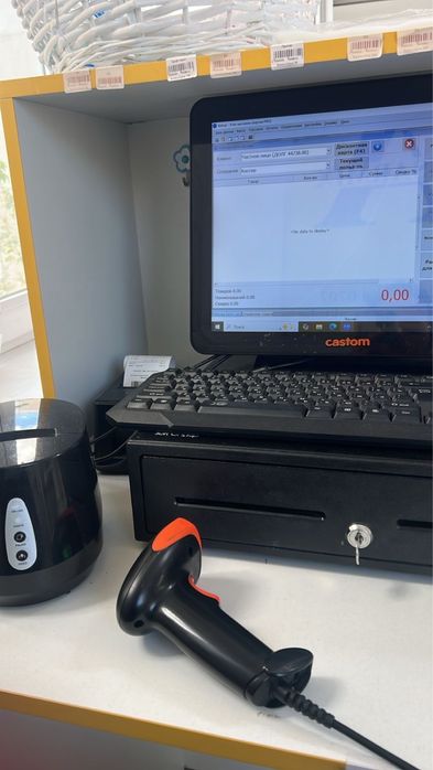 Продам кассу полностью комплект