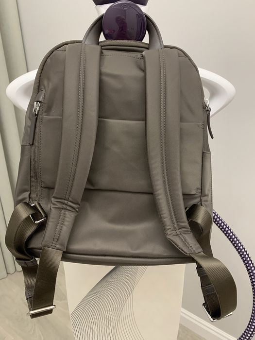 Продам рюкзак Tumi