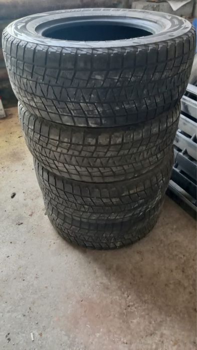 Продам все сезонные шины