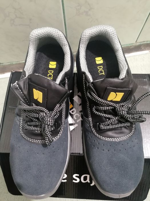 Pantofi de protecție