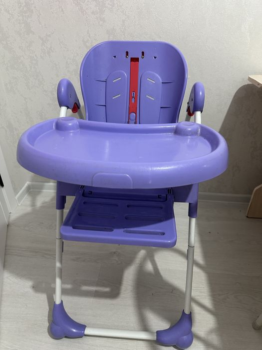 Продам детский столик