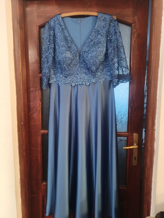 Rochie de seara  cu dantela