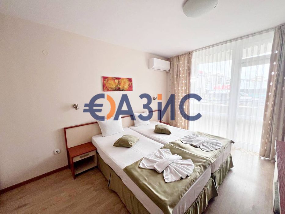 Продава се Двустаен апартамент в к.к. Слънчев бряг - 69 кв.м за 587 €/кв.м - Снимка #9