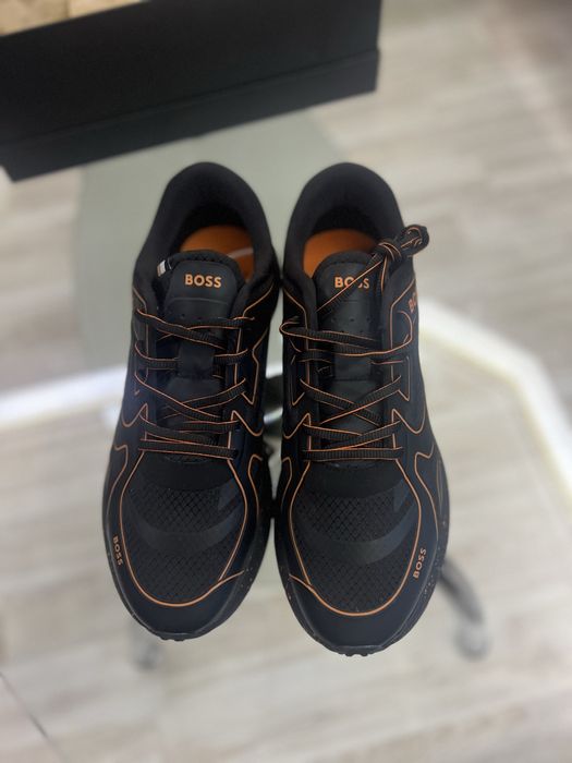 Обувки Boos номер 42