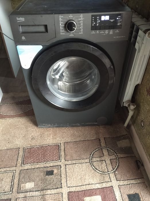 Продам стиральную машину Беко