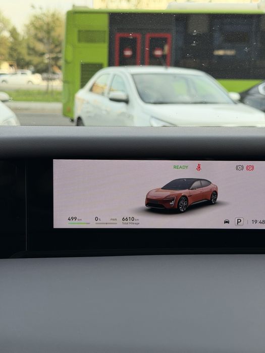 Avatr 06 dual motor 2025